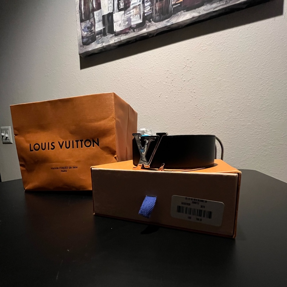 Louis Vuitton 40 mm, 90EU Or 34US, Reversible Belt